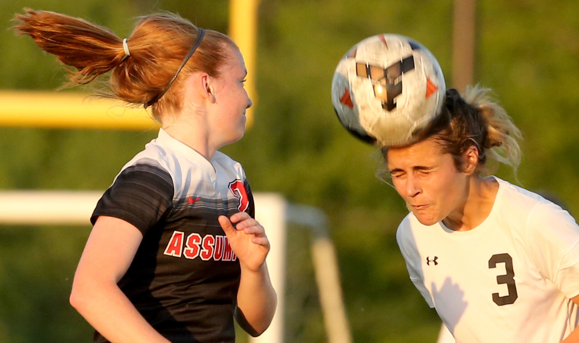 052218-qct-assumption-bettendorf-soccer-012
